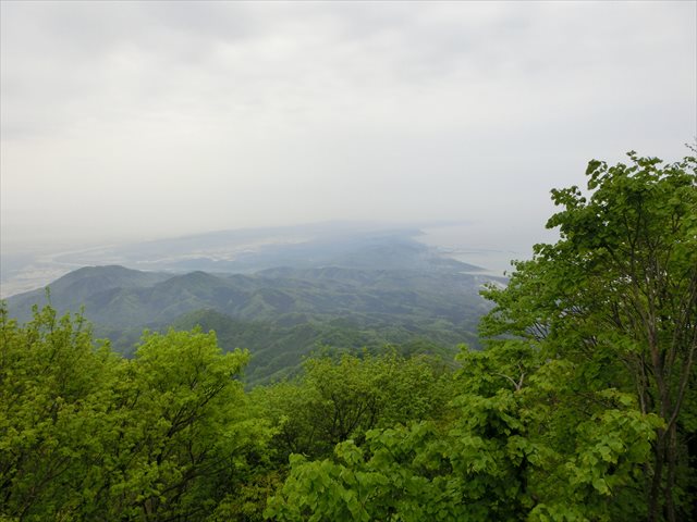 弥彦山からの景色